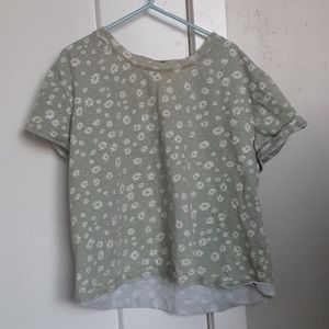 Green floral cropped shirt